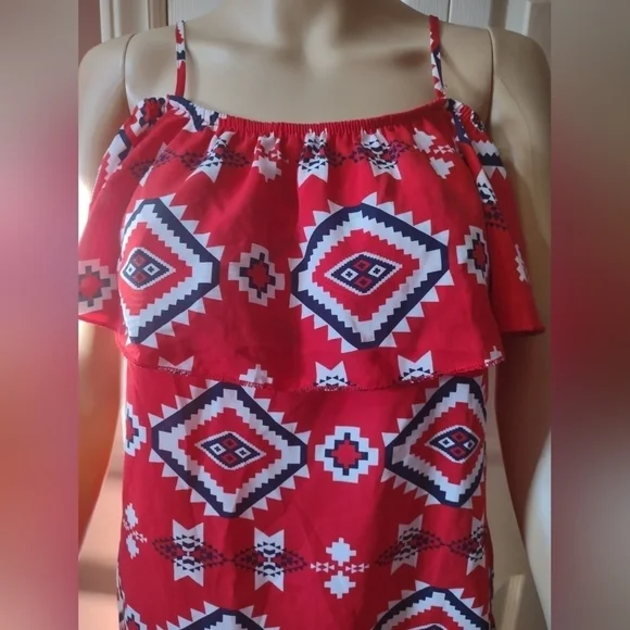 No Boundaries Women's size medium (7-9) Red And white blouse shirt top - Picture 3 of 6